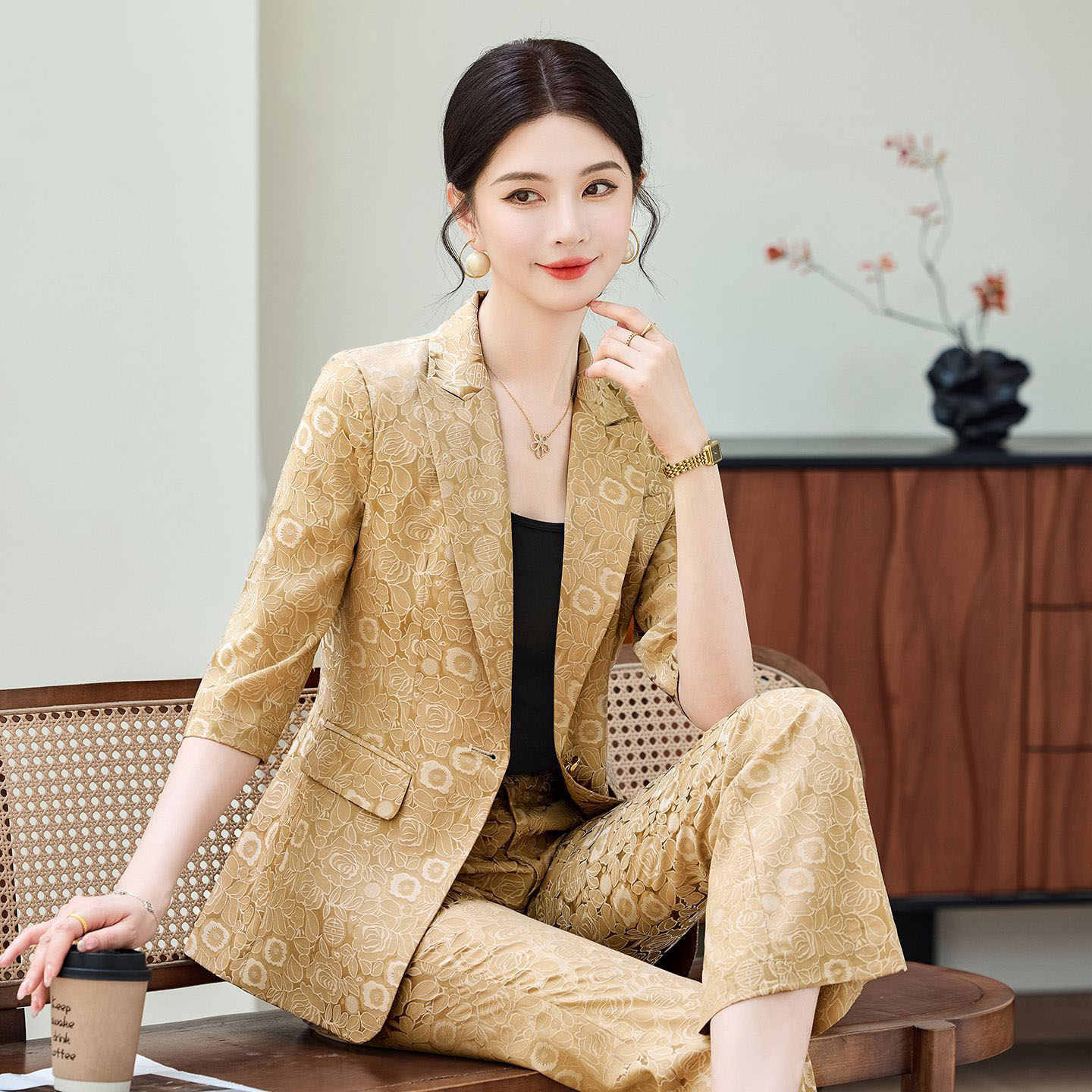 Women'S Formal Wear Suits - Fashion Apricot Half Sleeve Professional Suit