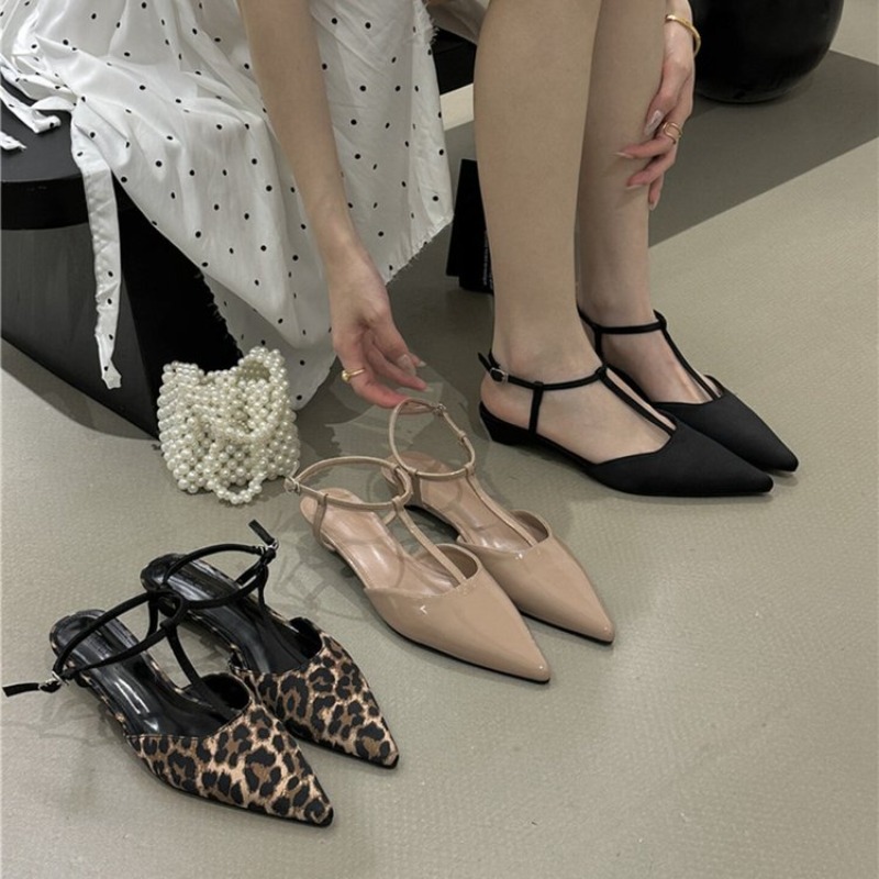 Womens Pointed Toe T-Strap Kit - Kitten Heel Women incelemesi ve fiyatı